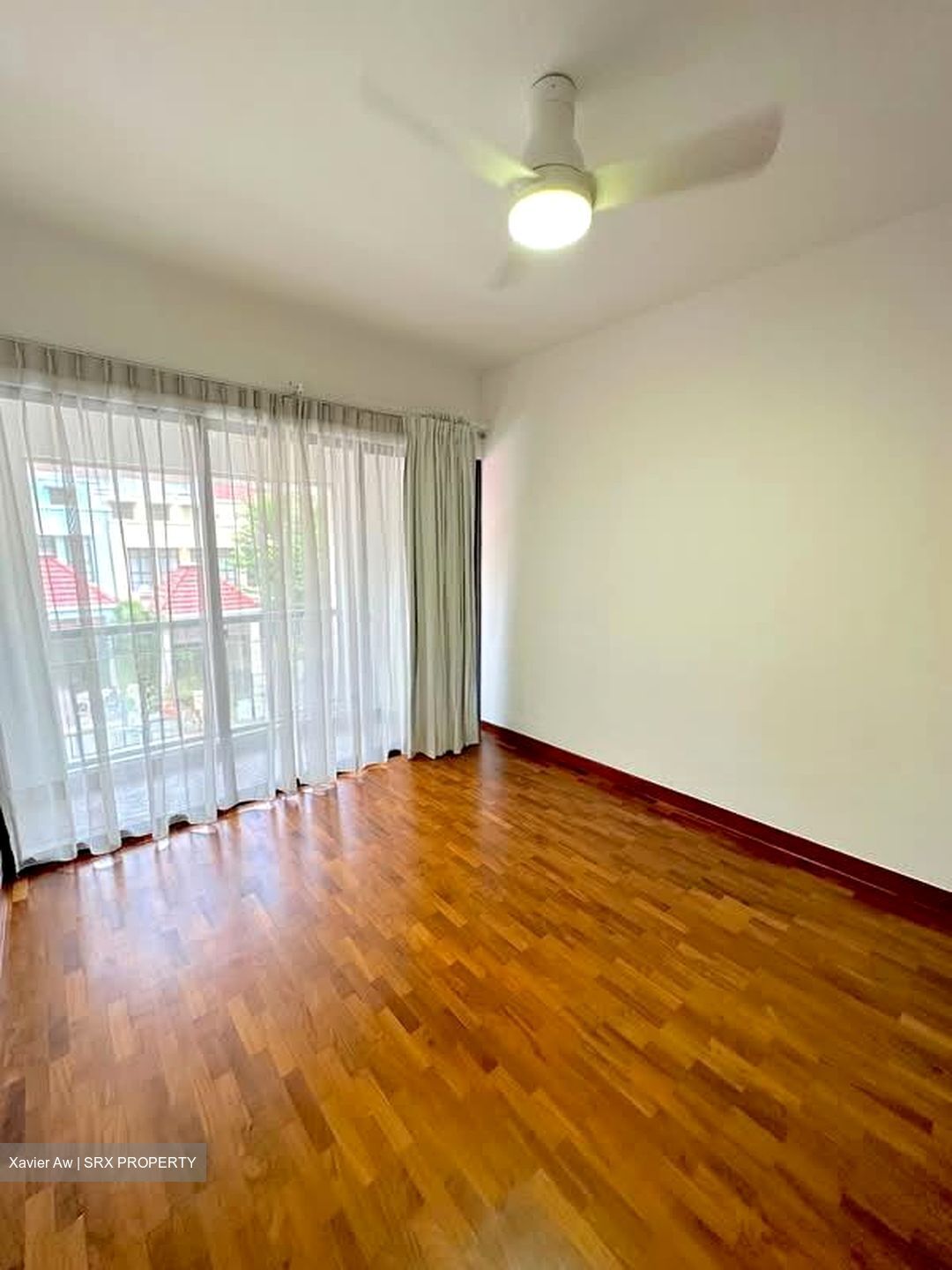 Brentwood (D9), Terrace #547390341